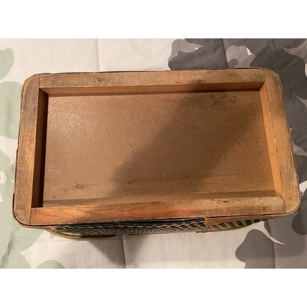 Vintage Hawkeye Burlington Woven Picnic Basket retro 50’s Display Made In USA - Picture 9 of 9
